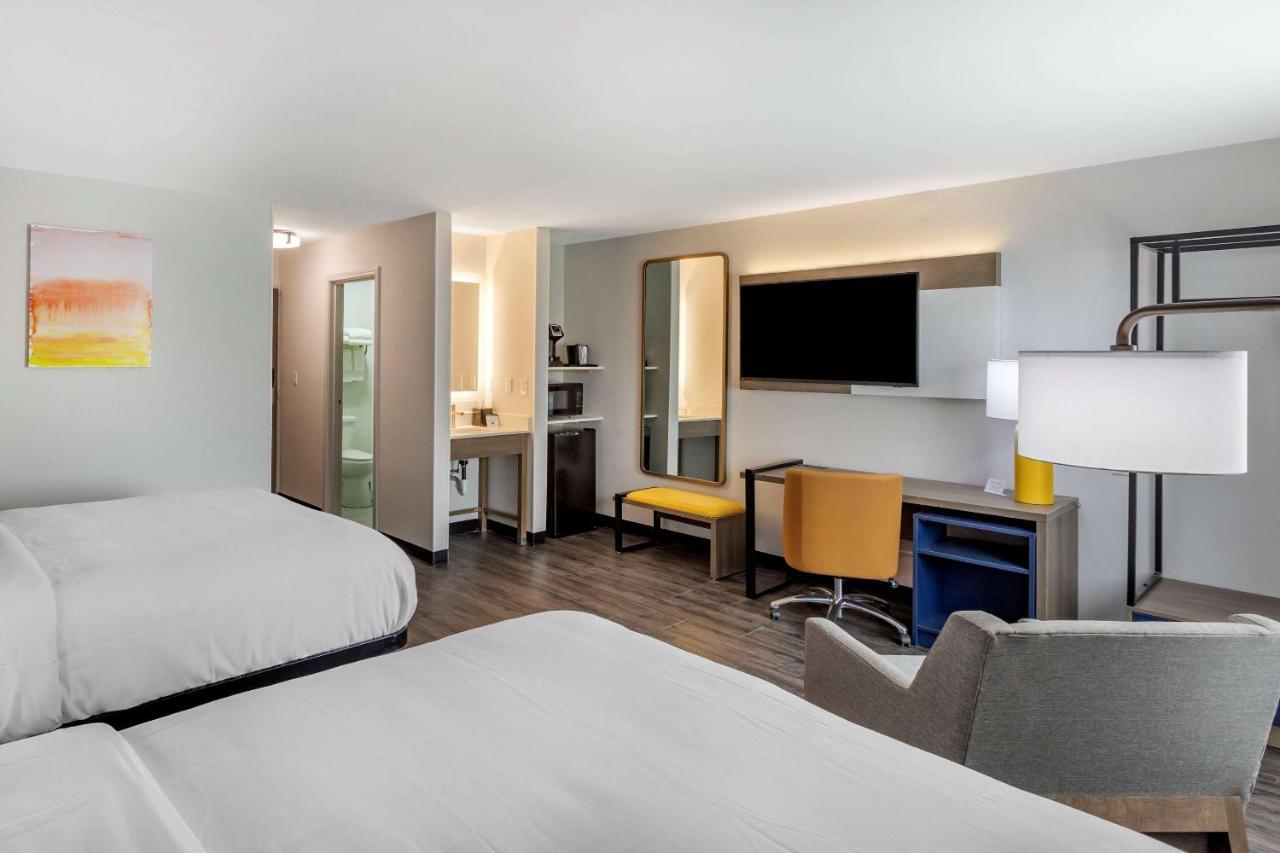 Comfort Inn Mount Pleasant - Racine Bagian luar foto